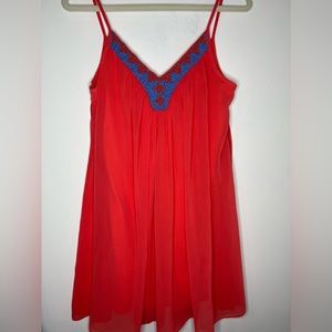 City Triangles Knee Length V-neck Beaded Coral Dress Size Small